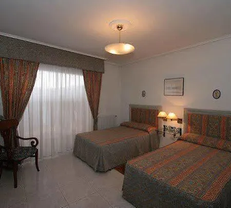 Hotel Restaurante Derby *