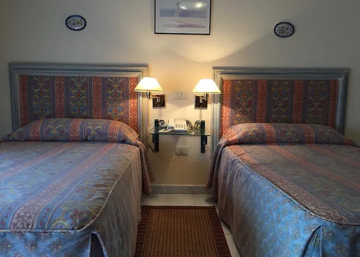 Отель Restaurante Derby Карбаллино