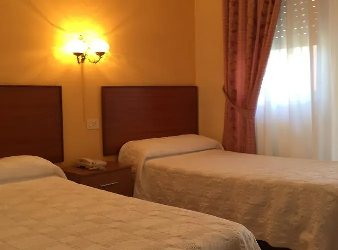 Restaurante Derby Отель Карбаллино