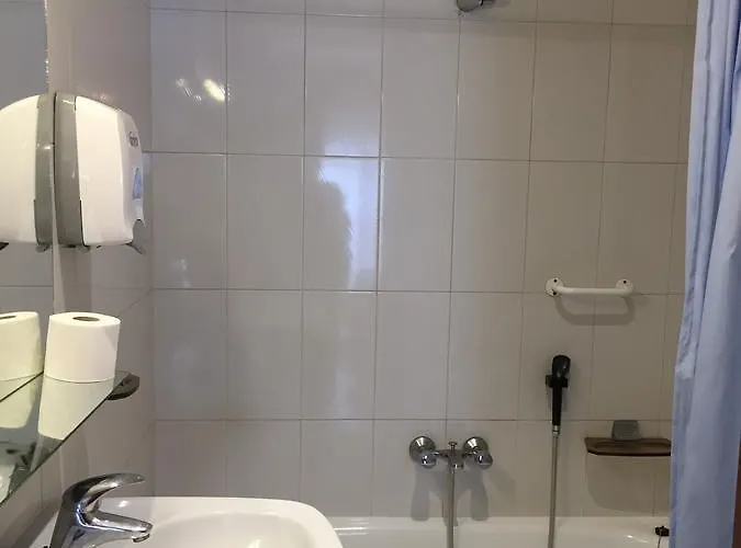 Restaurante Derby * Карбаллино